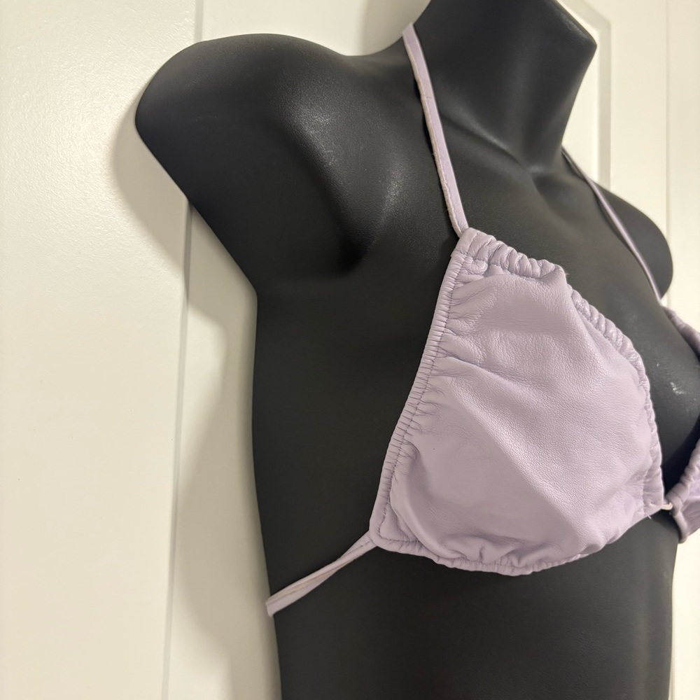 Danier Purple Leather Bikini Top‎ Bra Women’s Size Medium - Picture 2 of 13
